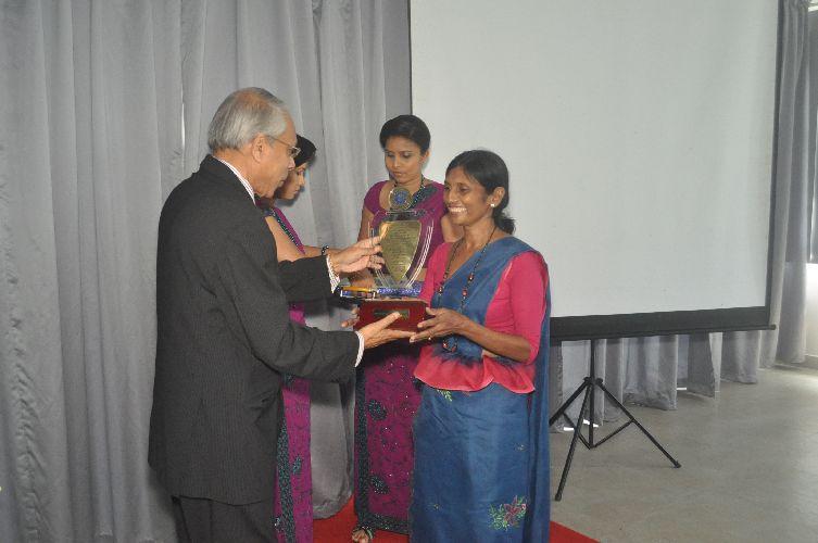 සිව් වන ත්‍රෙවාර්ෂික සංවත්සරය - 2014 නොවැම්බර් 01