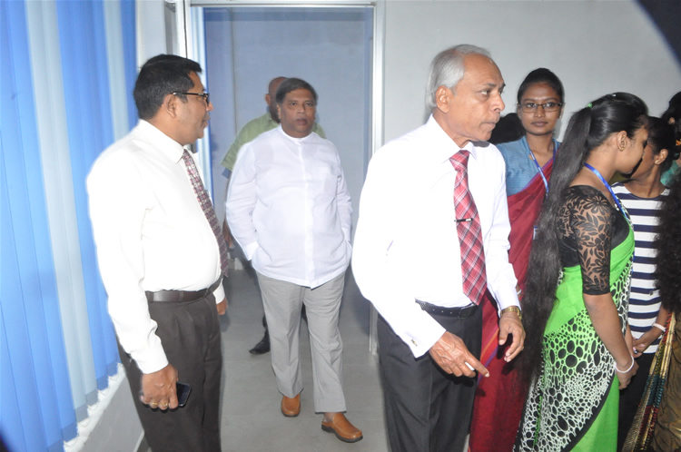 ලෝක ළමා හා වැඩිහිටි දින සැමරුම – 2016