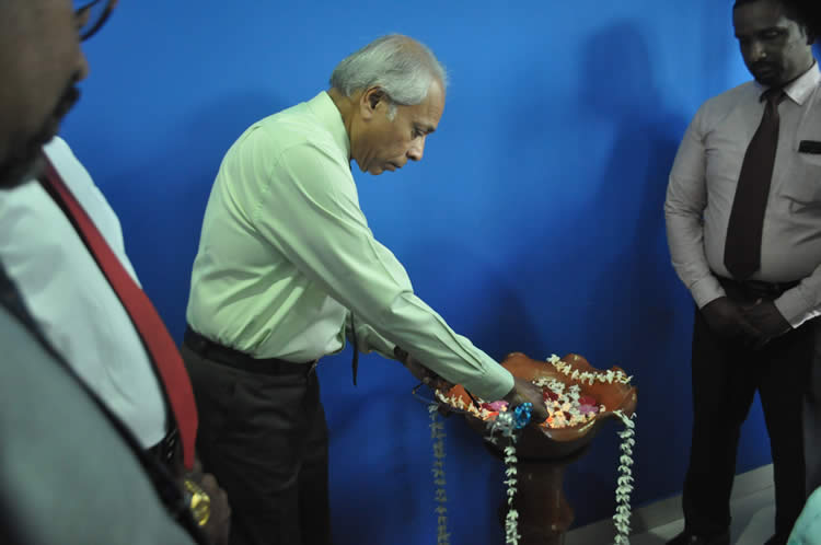 සීමාසහිත ව්‍යාපාර සංවර්ධන සමුපකාර සමිතිය සමුපකාර රක්ෂණ සමාගම සමග අත්වැල් බැඳ ගනී.