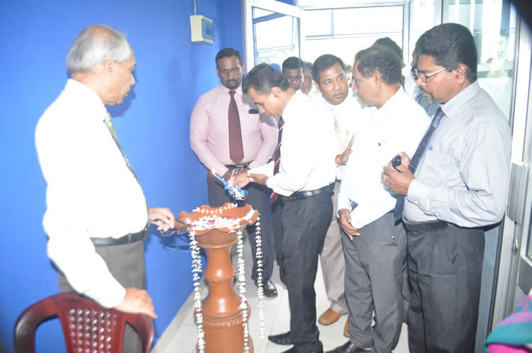 සීමාසහිත ව්‍යාපාර සංවර්ධන සමුපකාර සමිතිය සමුපකාර රක්ෂණ සමාගම සමග අත්වැල් බැඳ ගනී.