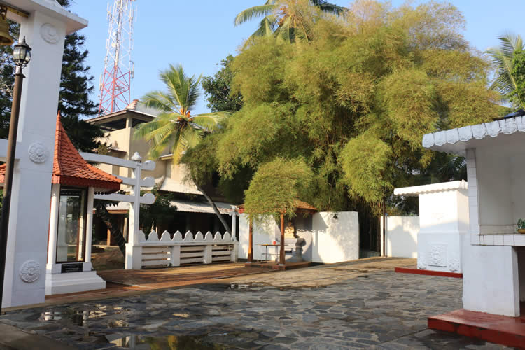 16 වන සංවත්සර සැමරුම 2018-02-07 දින හේනවත්ත ශ්‍රී විවේකාරාම පුරාණ විහාරයේදී