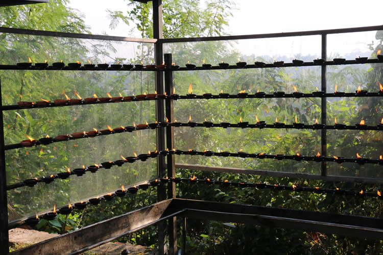 16 වන සංවත්සර සැමරුම 2018-02-07 දින හේනවත්ත ශ්‍රී විවේකාරාම පුරාණ විහාරයේදී