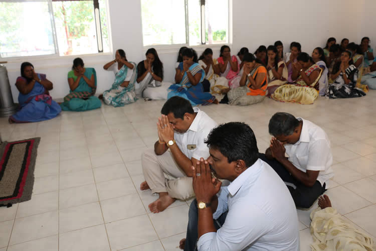 16 වන සංවත්සර සැමරුම 2018-02-07 දින හේනවත්ත ශ්‍රී විවේකාරාම පුරාණ විහාරයේදී