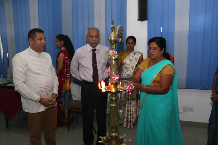 කාර්ය මණ්ඩල වර්ණ ප්‍රදානෝත්සවය - 2018