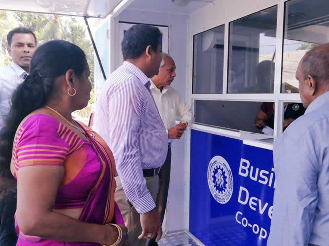 2019 ජනවාරි මස 1 වන දින සී/ස ව්යාiපාර සංවර්ධන සමුපකාර සමිතියේ ජංගම රථයේ ගමන ඇරඹූ වගයි…