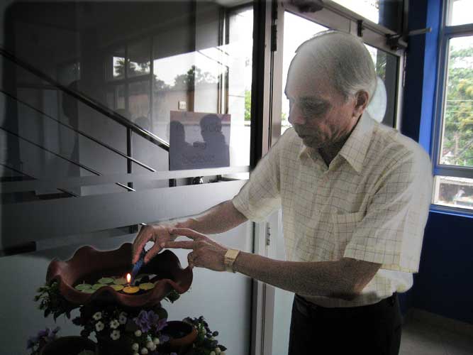 2015 අවුරුදු ගණු දෙණු