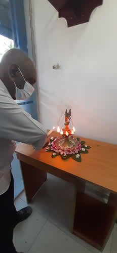 සල්මල් උයන ඉන්ධන පිරවුම්හල් පරිශ්‍රයේ උකස් අංශයක් ආරම්භ කිරීම - 2023-02-08