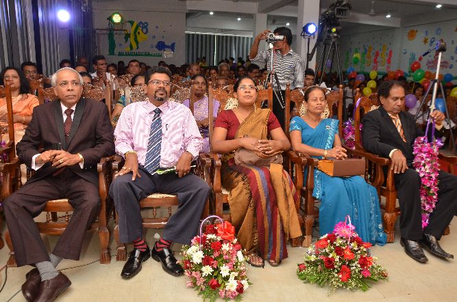 ලෝක ළමා දිනය 2015