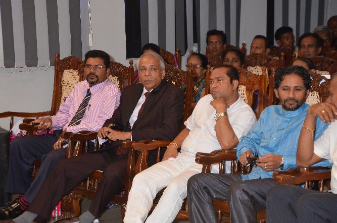 ලෝක ළමා දිනය 2015