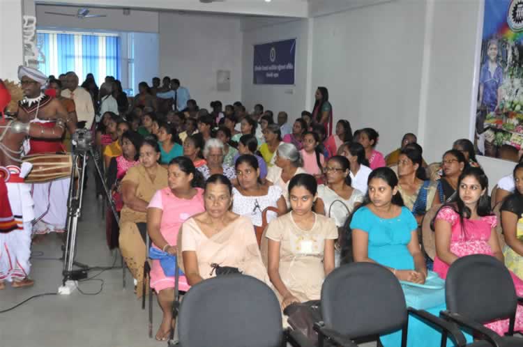 ජාත්‍යන්තර කාන්තා දිනය - 2016 මාර්තු 08